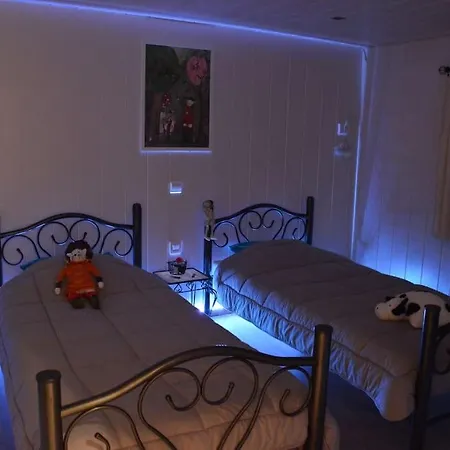 De Papitou , Situe Dans Un Coin De Paradis *