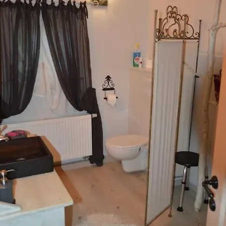 De Papitou , Situe Dans Un Coin De Paradis スタヴロ